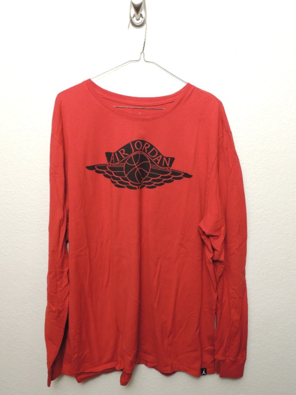 Nike Air Jordan Wings Graphic Long Sleeve Shirt Red XXL